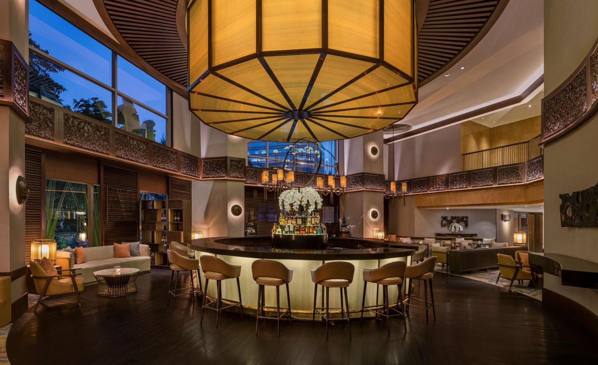 Conrad Bangkok Hotel Exterior foto The Bar